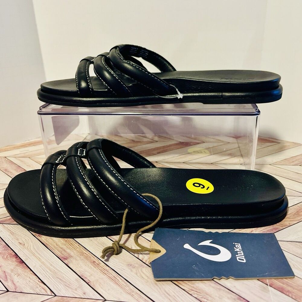 OluKai Tiare Slide Women 9 Faux Leather Sandals Black Strappy Beach Comfort Pool